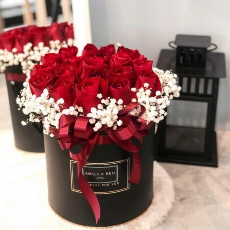 Red Rosy Box