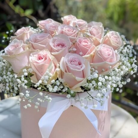 Fresh Flowers and Cakes Delivery